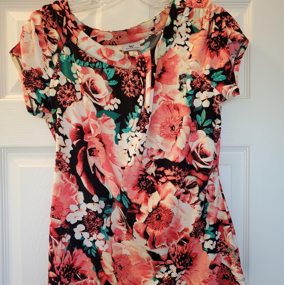 EUC Worthington Floral Blouse